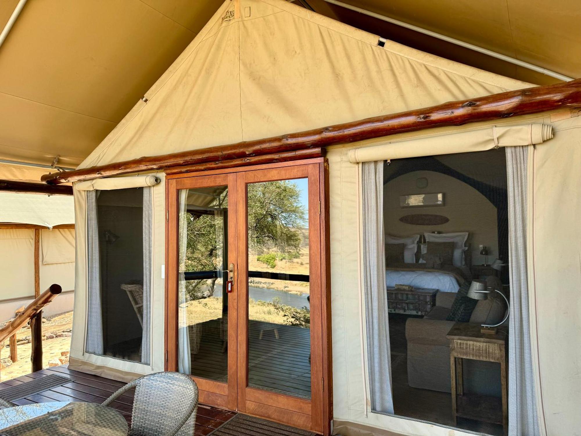 Nyati Safari Lodge 호에드스프뤼트 외부 사진