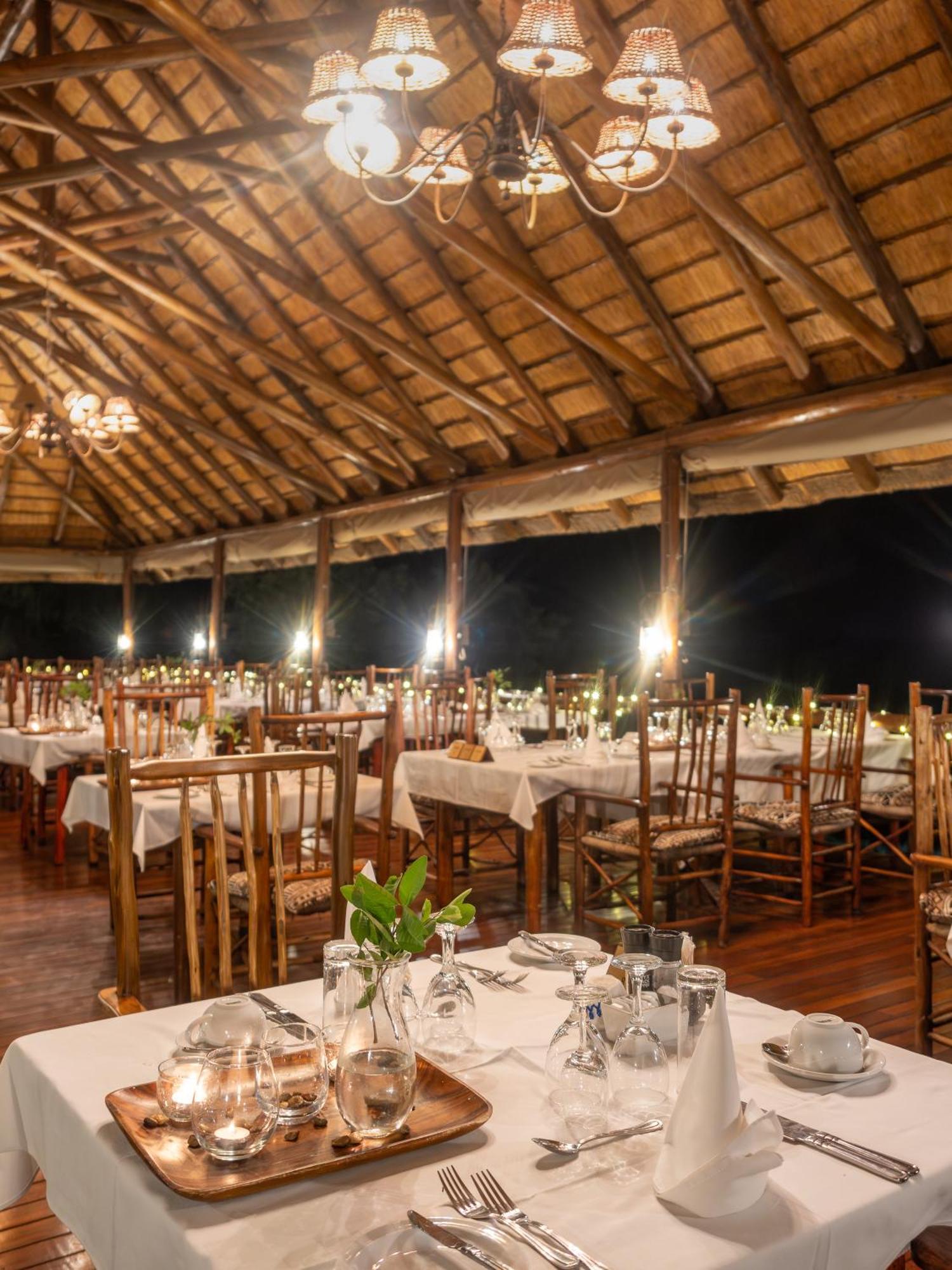 Nyati Safari Lodge 호에드스프뤼트 외부 사진
