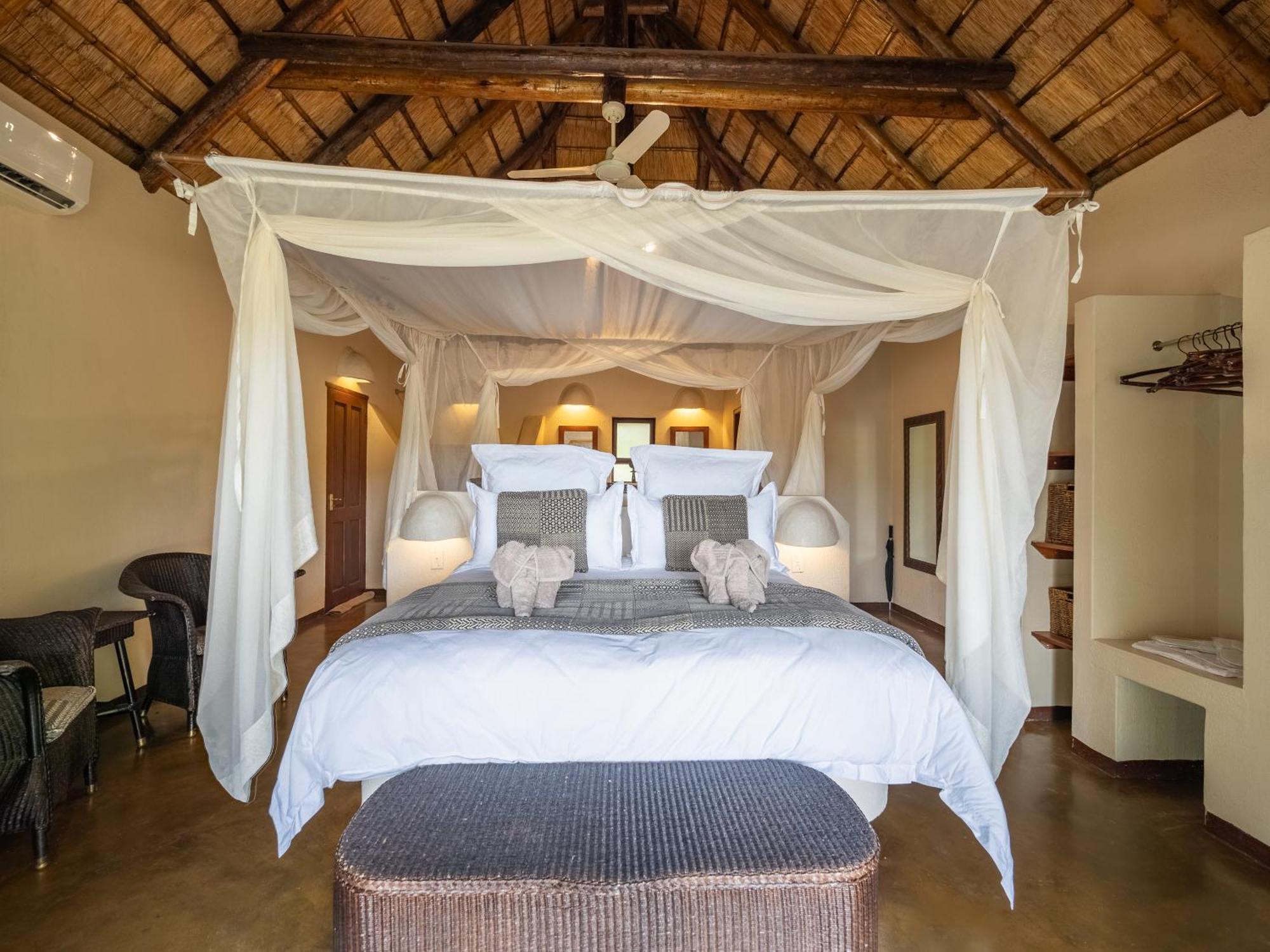Nyati Safari Lodge 호에드스프뤼트 외부 사진