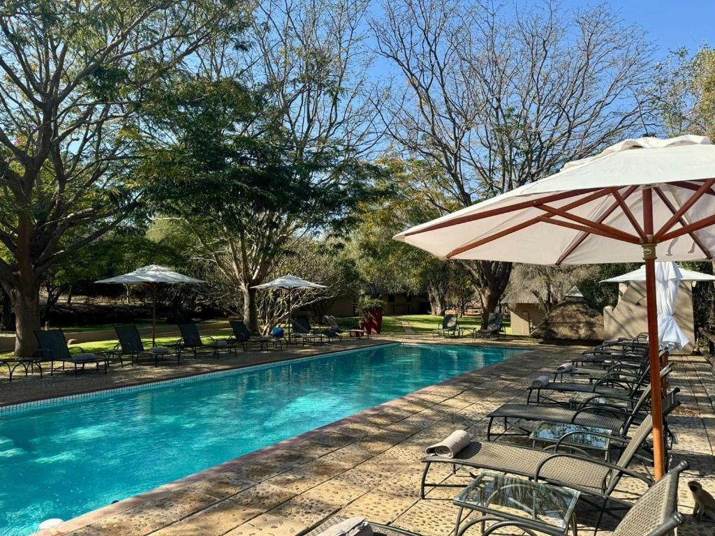 Nyati Safari Lodge 호에드스프뤼트 외부 사진
